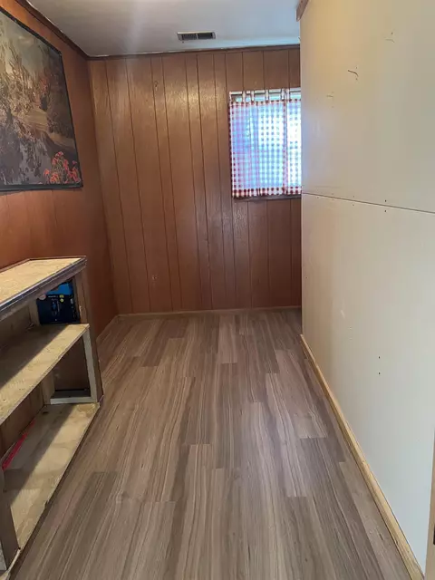 728 Coutant, Flushing, MI 48433 photo 18