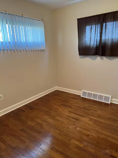 728 Coutant, Flushing, MI 48433 photo 7