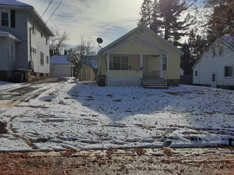 129 W Coolidge, Ironwood, MI 49938