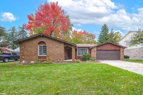 6119 Waldo, Sterling Heights, MI 48314