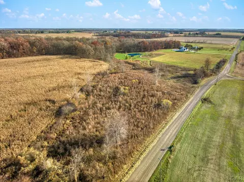 6000 Bailey, Adrian, MI 49221 photo 7