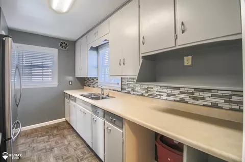 2127 Windemere, Flint, MI 48503 photo 9