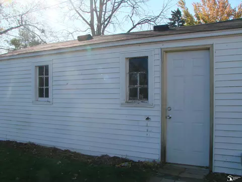 310 Bentley, Monroe, MI 48162 photo 20