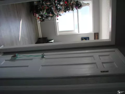 310 Bentley, Monroe, MI 48162 photo 13