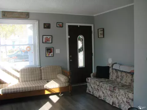 310 Bentley, Monroe, MI 48162 photo 6