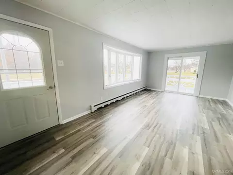 2201 S 23rd, Escanaba, MI 49829 photo 6