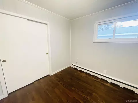 2201 S 23rd, Escanaba, MI 49829 photo 13