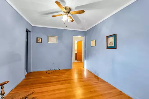 2079 Hampton Rd, Grosse Pointe Woods, MI 48236 photo 6
