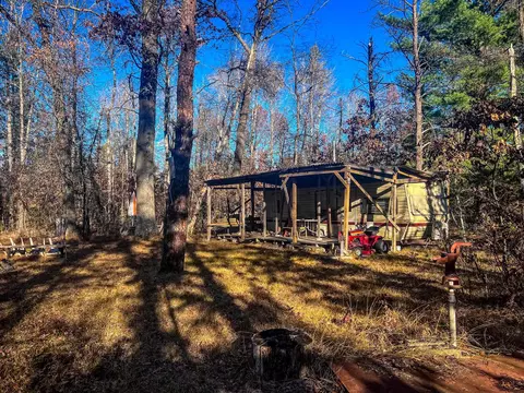 Navajo, Harrison, MI 48625