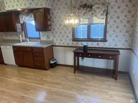 7252 Maplewood, Temperance, MI 48182 photo 12