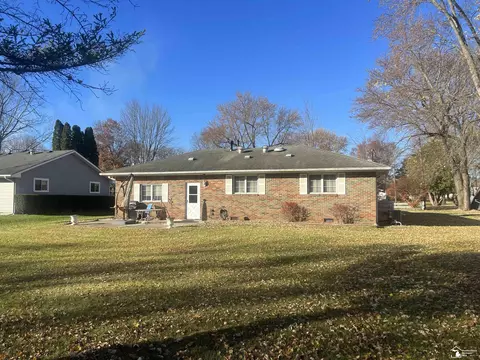 7252 Maplewood, Temperance, MI 48182 photo 3