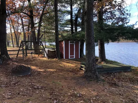 449 Malpass, Gladwin, MI 48624 photo 8