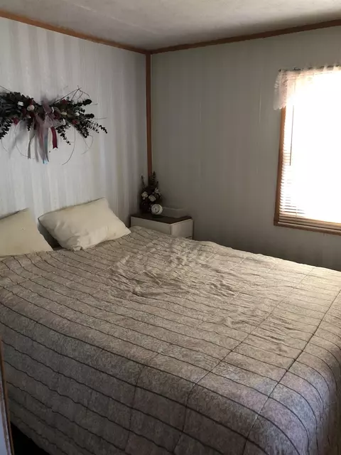 449 Malpass, Gladwin, MI 48624 photo 13