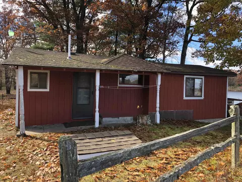 449 Malpass, Gladwin, MI 48624 photo 5