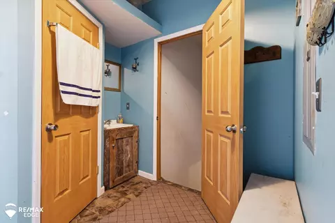 1225 E Hurd, Clio, MI 48420 photo 29