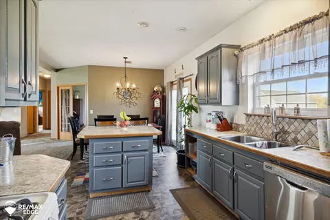 1225 E Hurd, Clio, MI 48420 photo 17