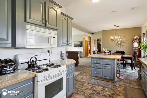 1225 E Hurd, Clio, MI 48420 photo 16