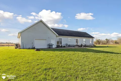 1225 E Hurd, Clio, MI 48420 photo 42