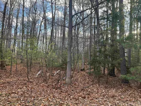 195 Huron Woods, Marquette, MI 49855