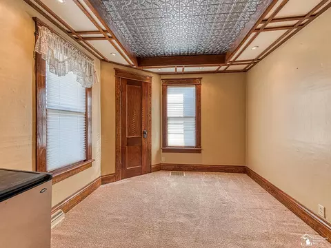 224 E Grv, Monroe, MI 48162 photo 9