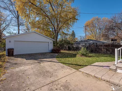 224 E Grv, Monroe, MI 48162 photo 27