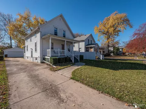 224 E Grv, Monroe, MI 48162 photo 32