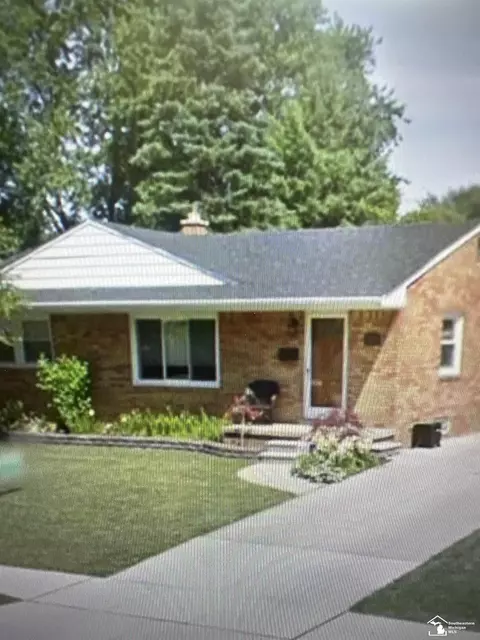 1352 Riverview, Monroe, MI 48162