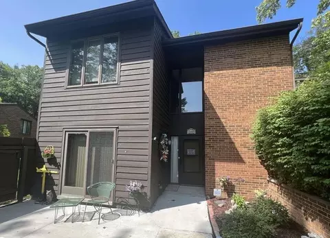 2044 Walden, Flint, MI 48532