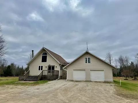 2011 F, Bark River, MI 49807 photo 2