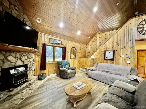 2011 F, Bark River, MI 49807 photo 11