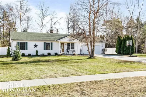 4026 Tristen, Fort Gratiot, MI 48059
