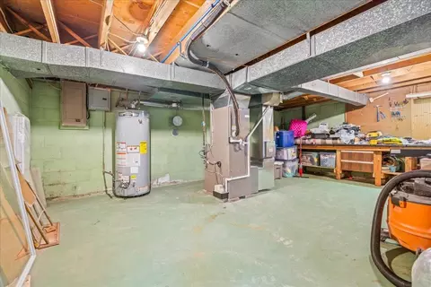 1205 Krust, Owosso, MI 48867 photo 31
