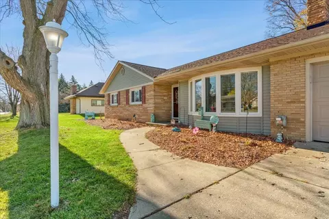 1205 Krust, Owosso, MI 48867 photo 5