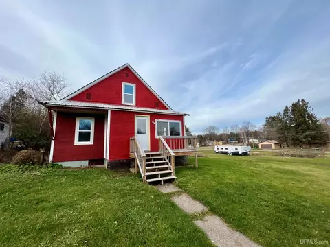 512 S Fourth, Crystal Falls, MI 49920