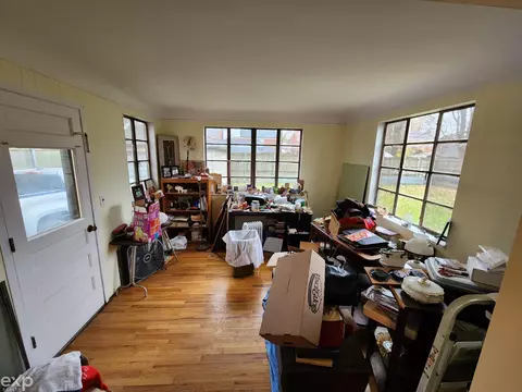 4957 Hillcrest, Grosse Pointe, MI 48236 photo 9