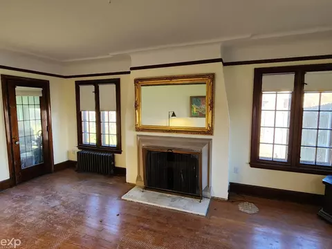 4957 Hillcrest, Grosse Pointe, MI 48236 photo 6