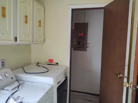 1944 River, Kawkawlin, MI 48631 photo 7