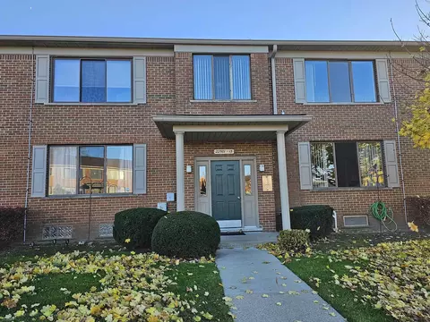 22515 Masonic, Saint Clair Shores, MI 48082