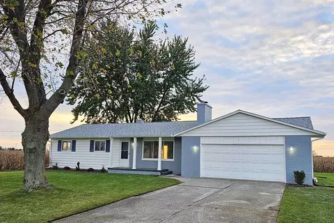 997 E Warner, Essexville, MI 48732