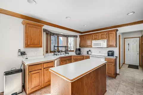 16366 Ausable, Macomb, MI 48042 photo 15