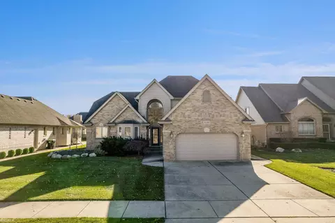 16366 Ausable, Macomb, MI 48042