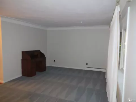 166 Calvin, Monroe, MI 48162 photo 4