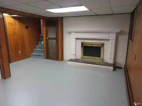 166 Calvin, Monroe, MI 48162 photo 16