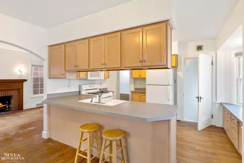 424 Madison St, Grosse Pointe Farms, MI 48236 photo 9