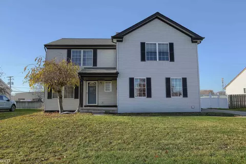 52039 Huntley, New Baltimore, MI 48047