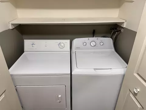 2097 Painted Post, Flushing, MI 48433 photo 11