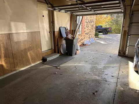 2097 Painted Post, Flushing, MI 48433 photo 28