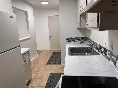 2097 Painted Post, Flushing, MI 48433 photo 10