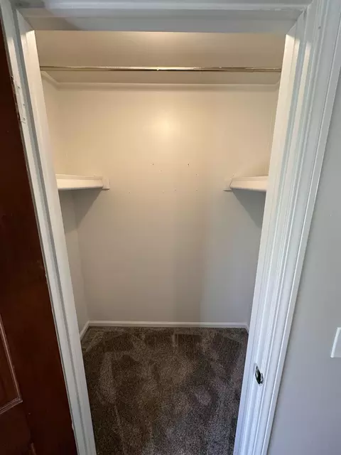 2097 Painted Post, Flushing, MI 48433 photo 16