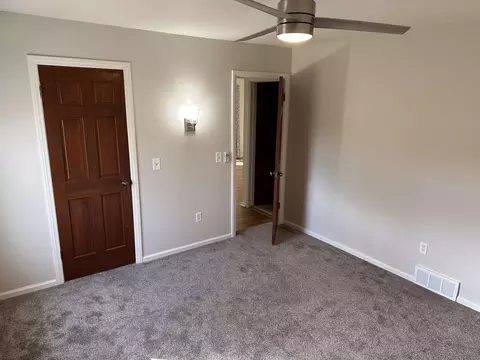 2097 Painted Post, Flushing, MI 48433 photo 15